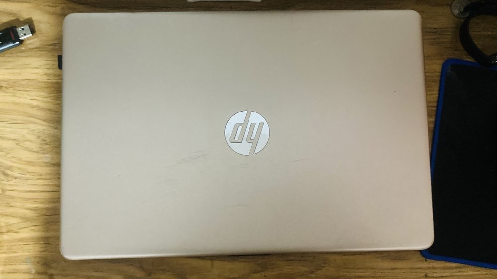 Noutbook HP Laptop