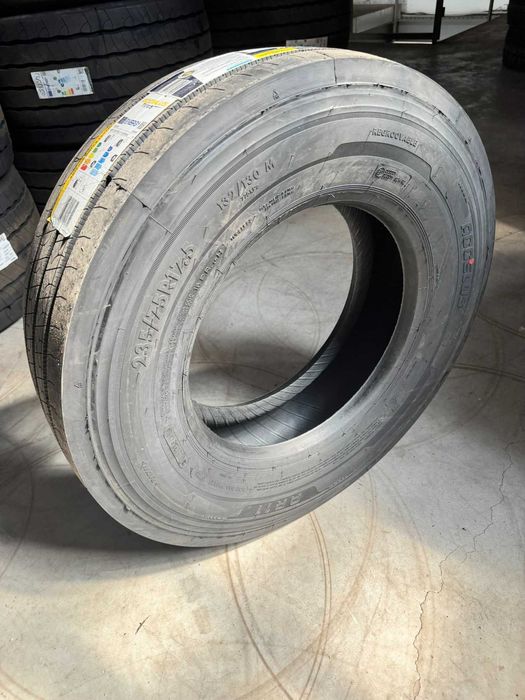 235/75R17.5 AR11 Accelus
