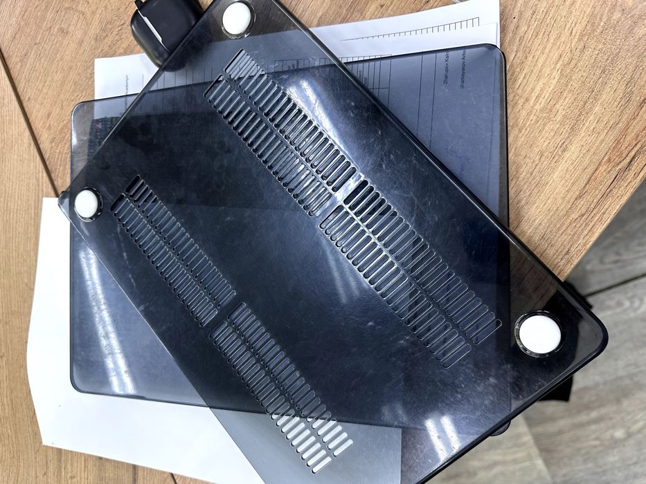 Macbook M2 емкость 93%  СРОЧНО В АЛМАТЕ