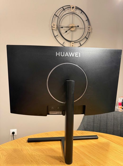 Huawei MateView GT 27” – QHD 165Hz, Curved – XWU-CBA – като нов