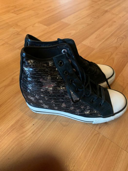 4 чифта дамски ежедневни обувки в отлично състояние