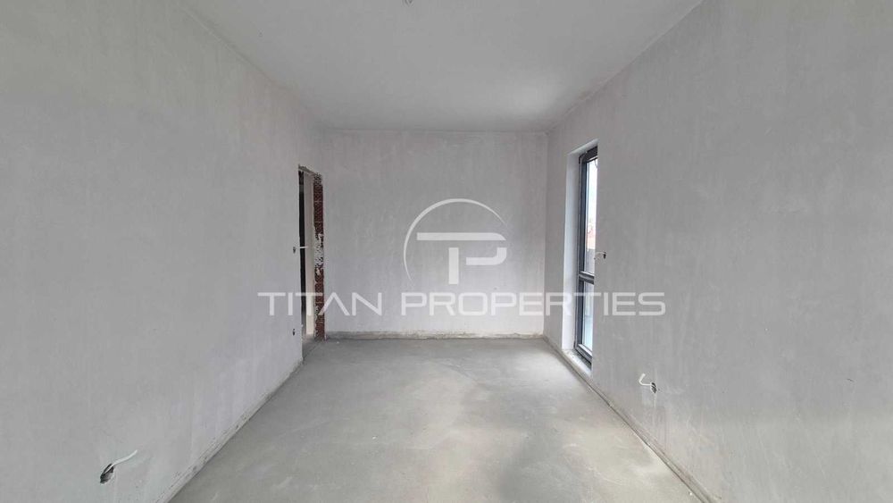 Продава се Тристаен апартамент в Пловдив, Център - 101 кв.м за 2412 €/кв.м - Снимка #4