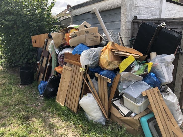 Debarasare apartmente, Debarasari mobila veche