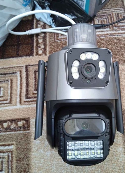 Video kuzatuv kamera 360°  4Gva Wifi