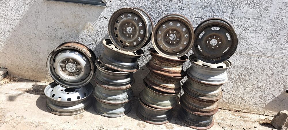Продам авто запчасти на Ниву