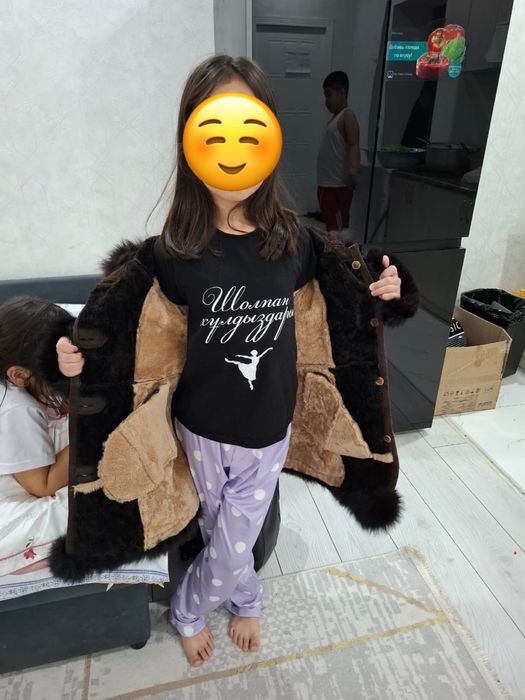 Продается детская дубленка