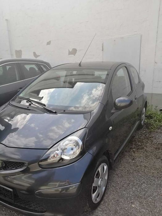 Toyota Aygo 05г. 1.0i 67k.c. На части!!!