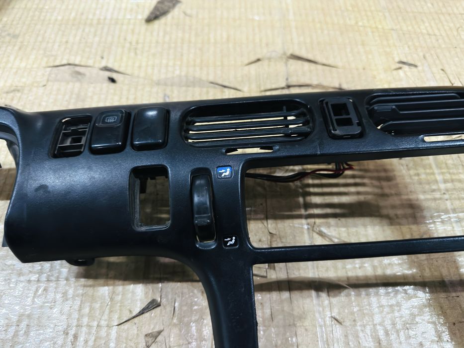 Продам пластик мазда 626ge