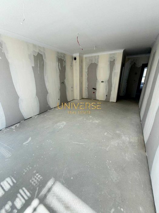 Продава се Двустаен апартамент в к.к. Слънчев бряг - 61 кв.м за 850 €/кв.м - Снимка #3