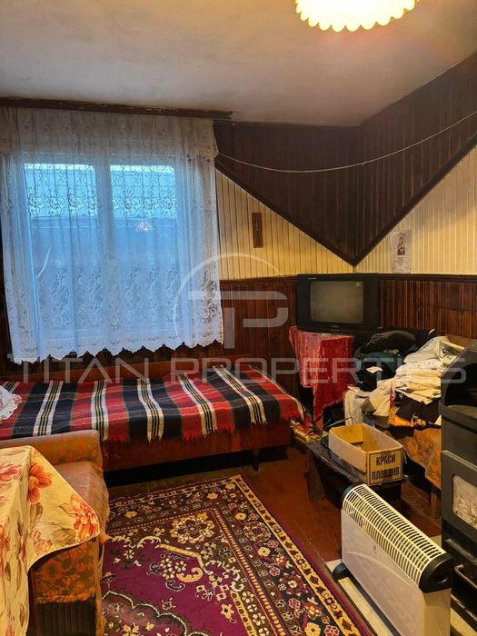 Етаж от къща за продажба в кв. Модерно предградие