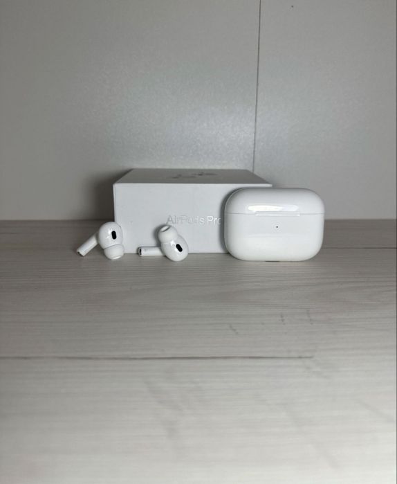 AirPods 2 Pro нови