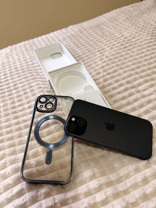 Apple iPhone 15 256GB Black 91% Батерия!