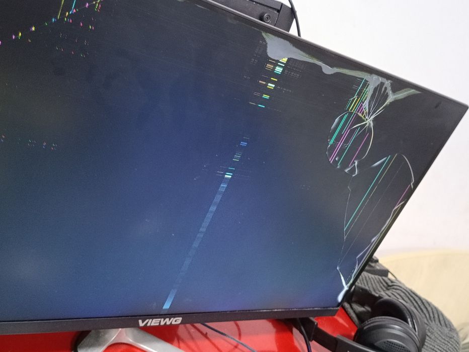 VIEWG manitor 75 Hz 24 hdmi  (ekrani singan)