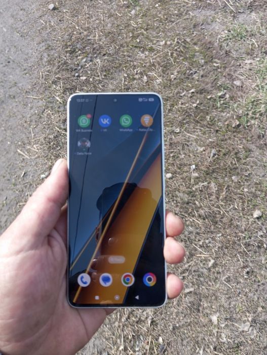 Продам обменяю телефон