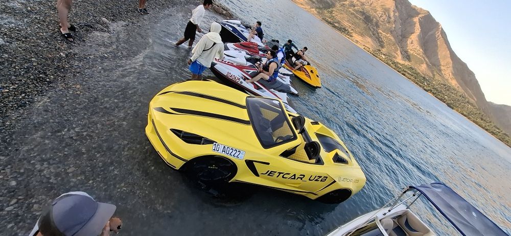 Jetcar sotiladi xolati yaxshi kamchiliklari yuq!