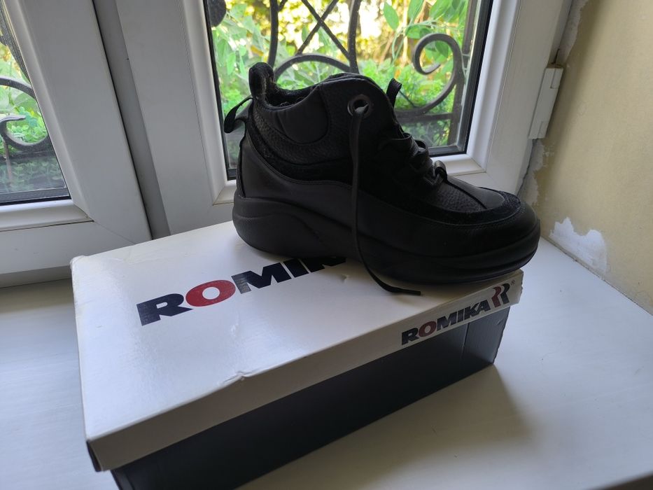 Цена снижена !!! Тёплые женские кожаные ботинки Romika (Россия), р.39