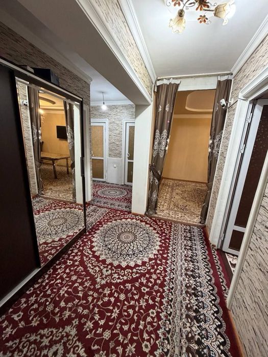 Продается 3 ком. Квартира площадью 85 кв.м. В Мархабо ор. Страда пицца