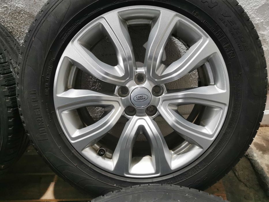 Jante Originale Land Rover/Range Rover Evoque R18 cu anvelope de iarna