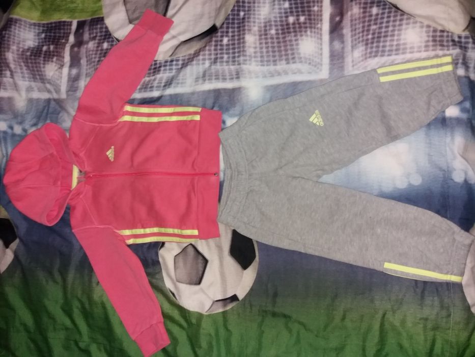 Trening Adidas nr 92 (1-2 ani)