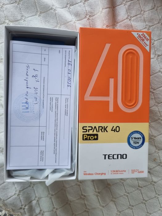 Tecno spark 40 pro plus
