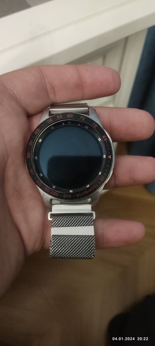 Продам часы Samsung wear s3 classic