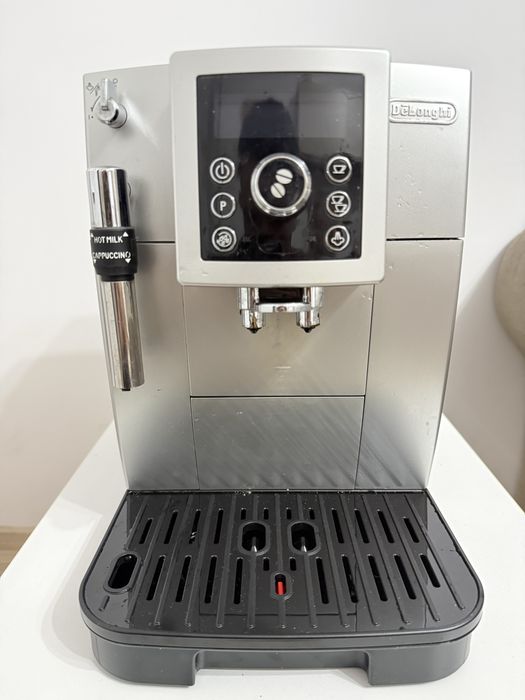 Espressor automat De’Longhi Magnifica S ECAM 23.420.SB