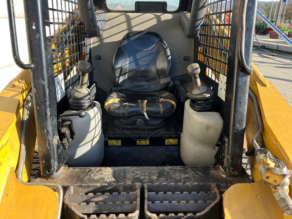 Mini incarcator pe senile Caterpillar 287B – Greutate 4.7 T , 78 Hp + Video