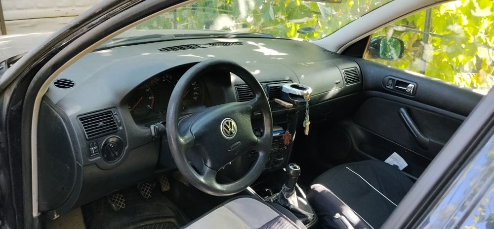 Vând golf IV 2002