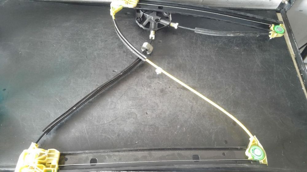 Macara geam electric dreapta fata audi q3 8u 8u0837462