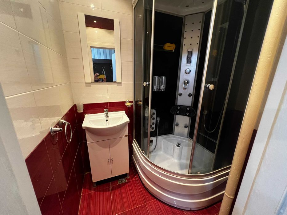 Дава се под наем Тристаен апартамент в София, Стрелбище - 110 кв.м за 750 € - Снимка #5