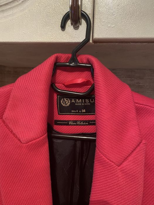 Продаю пальто женский