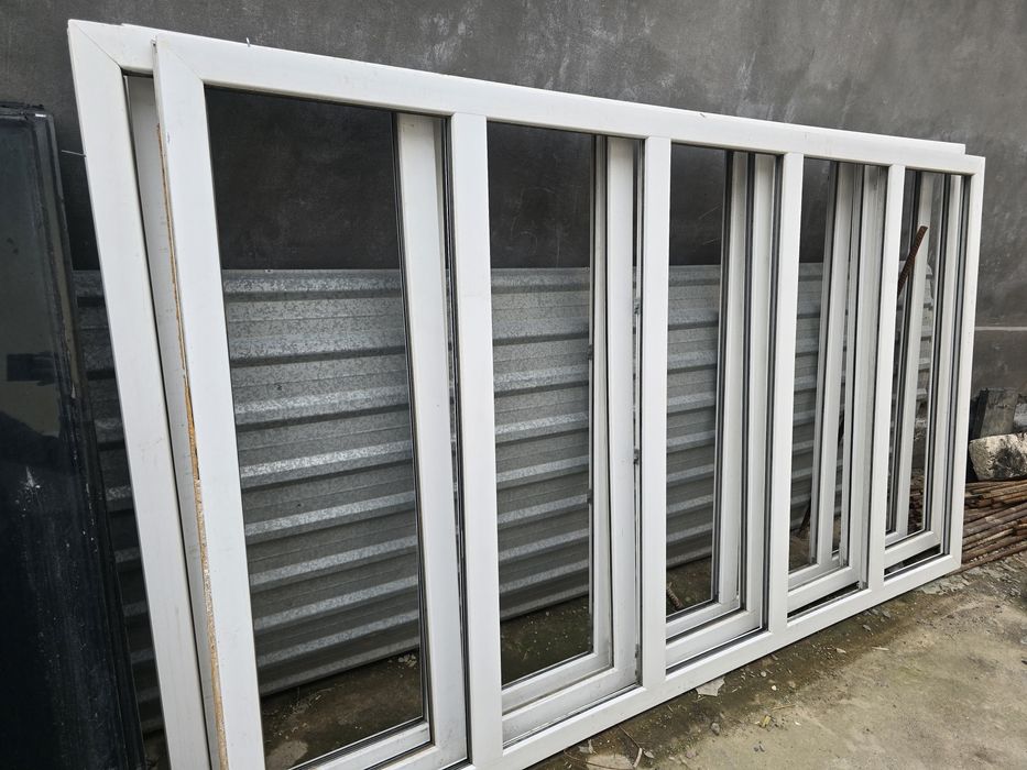 Продаётся рама окно АКФА пластиковые