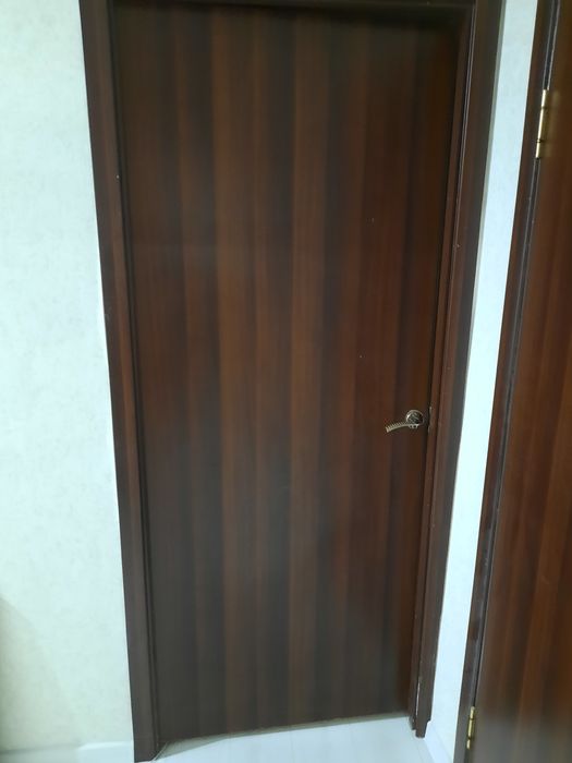 Продам двери 6 штук