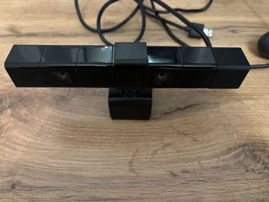 Прошитая PS4 Fat (1 ТБ) + PlayStation VR + 2 геймпада