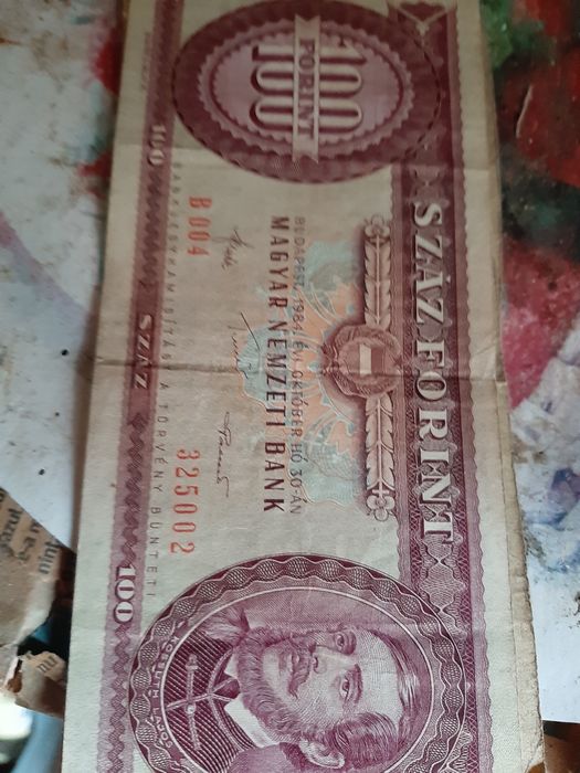 Bani vechi din diferite perioade