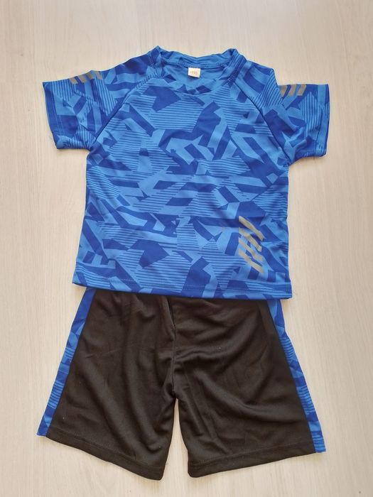 Новый костюм на мальчика