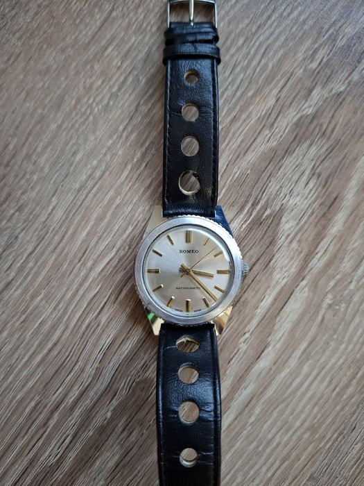 Ceas elvetian mecanic Romeo