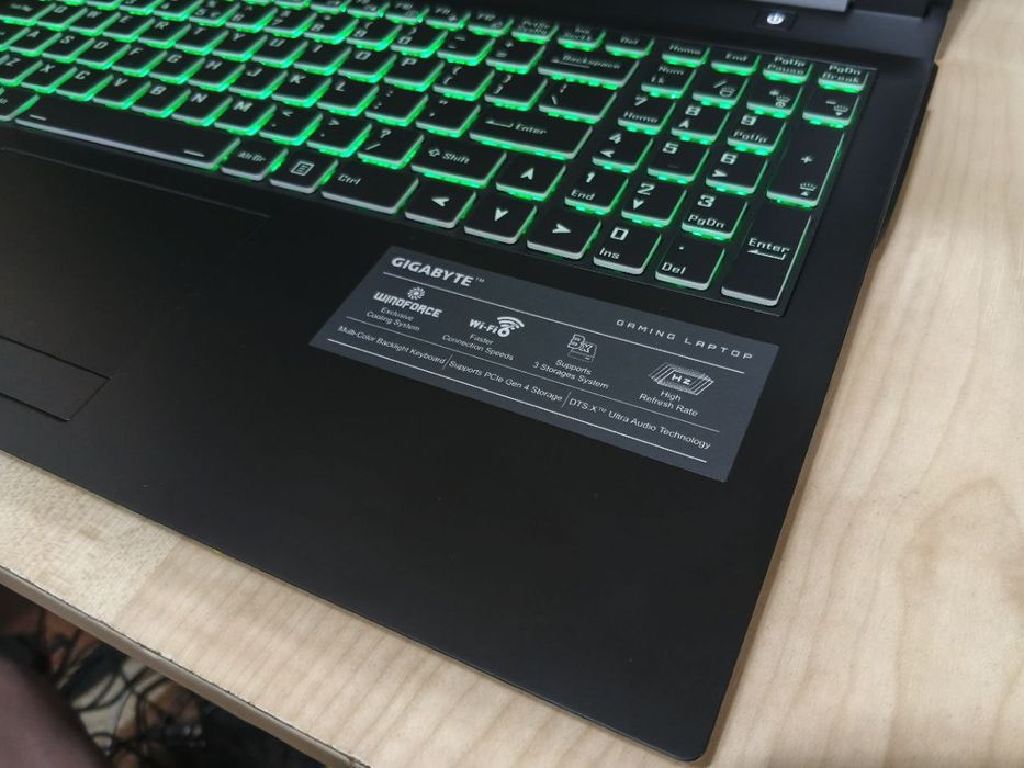 DELL G5 KD 15,6" IPS FHD 144Hz/CORE™ i5-11400H/16GB/512GB/RTX 3060 6GB