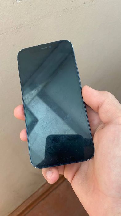 IPhone 12 mini ayblari bor