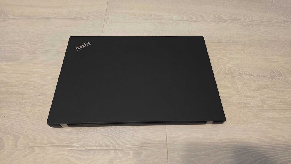 Lenovo Thinkpad T490 i7 16GB RAM 512GB SSD GeForce MX250 2GB GDDR5