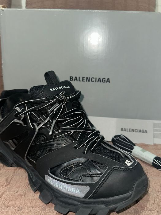 Balenciaga Track