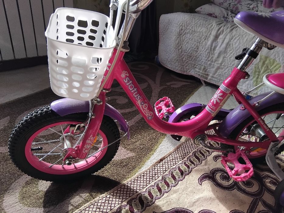 Продам велосипед на девочку от 2 до 6 лет