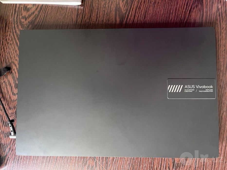Asus sotiladi noutbuk