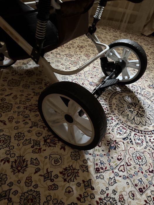 Продам коляску люльку