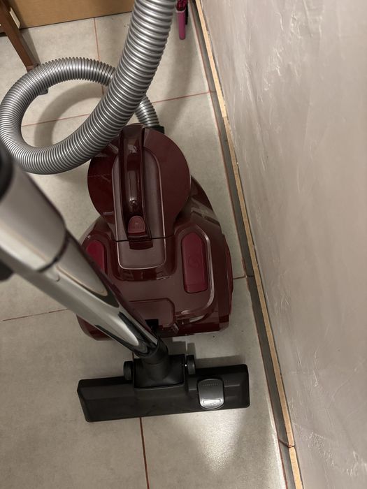 Прахосмукачка Rowenta RO2933EA