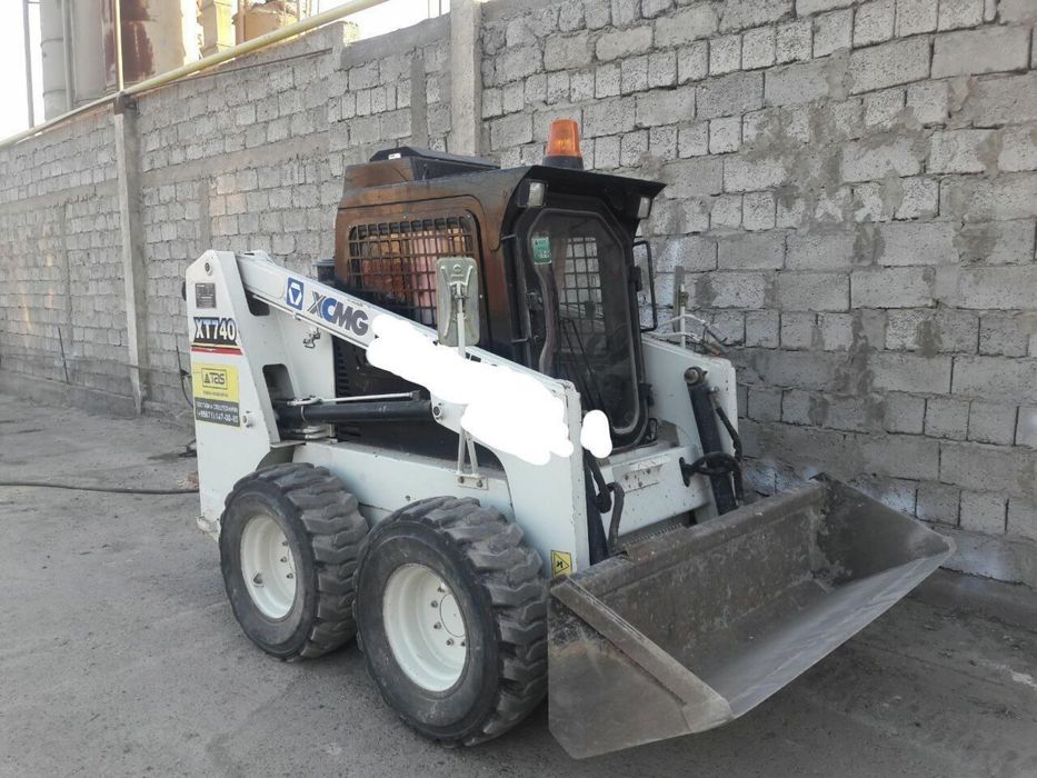 Продается мини-погрузчик Bobcat
