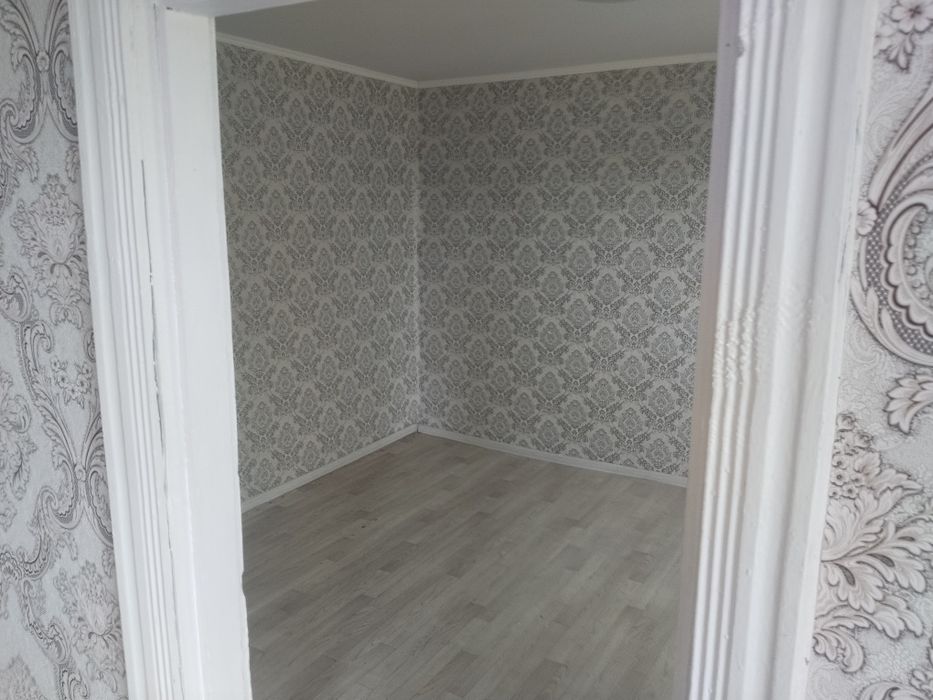 Продам дом  неподолеку от города