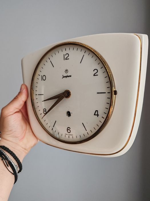 Ceas mecanic de perete JUNGHANS