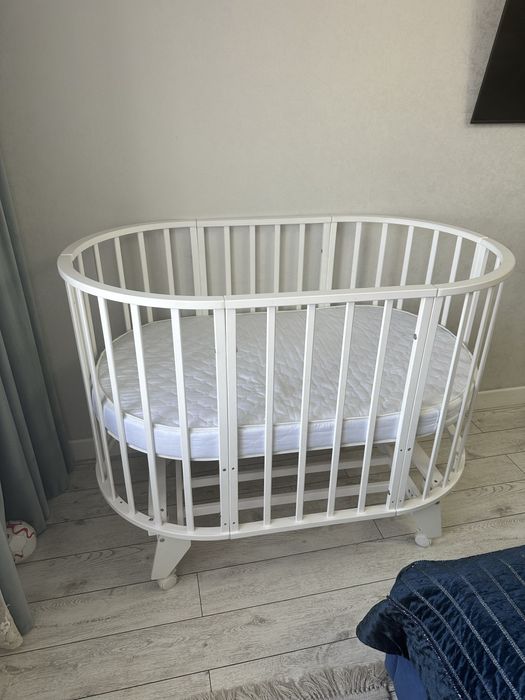 Продам детский кровать.Новый вообще не пользовались.Район Энергетик