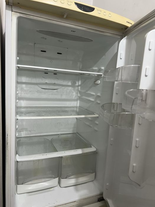 Холодильник самсунг